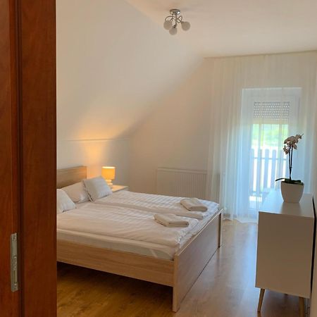 Feher Orchidea Apartman Egerszalók Εξωτερικό φωτογραφία